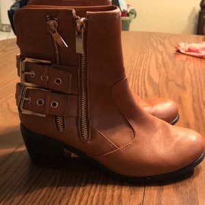 Women’s ankle boots